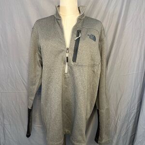 The North Face Mens Quarter Zip Gray Pullover Size Large